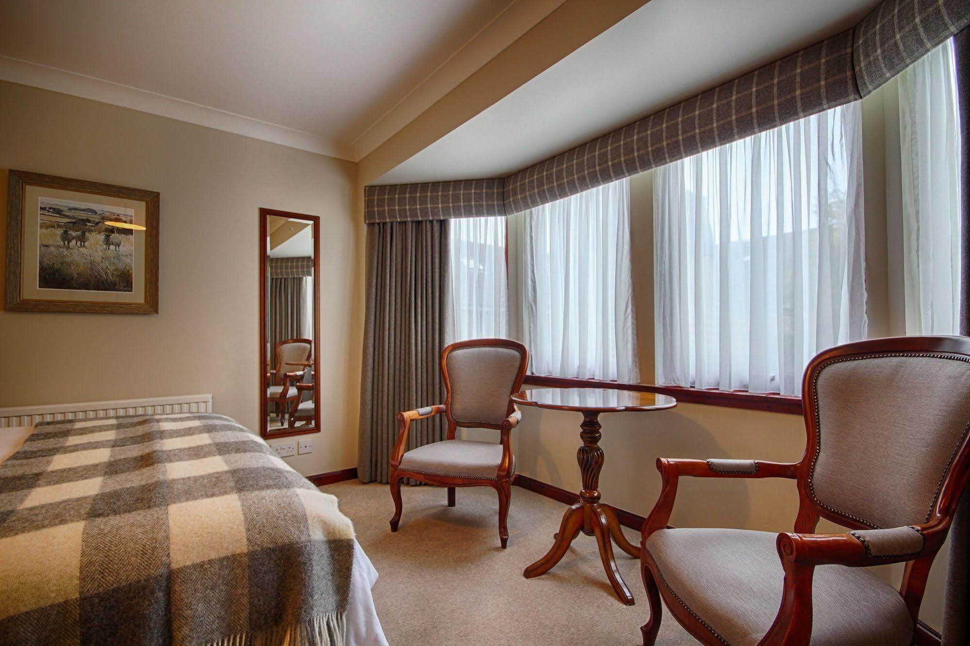 Strathburn Hotel Inverurie By Compass Hospitality Экстерьер фото